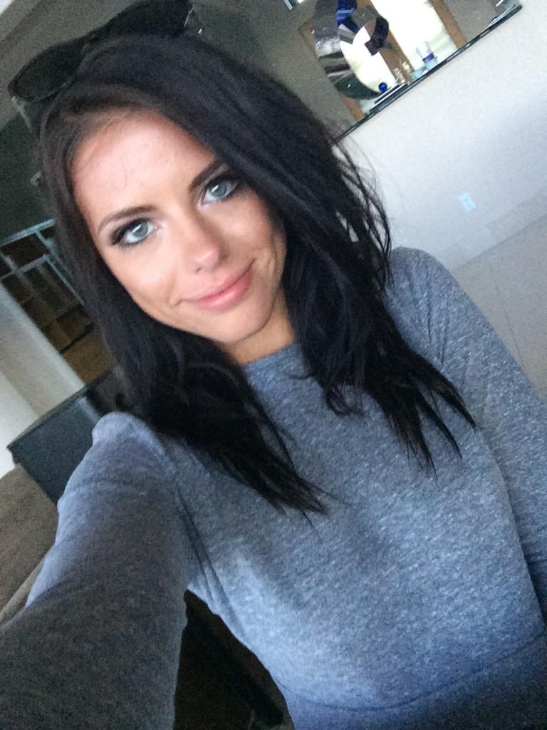 adriana chechik on Twitter "Goodnight 😴 http//t.co/AMlC7kqyNT"