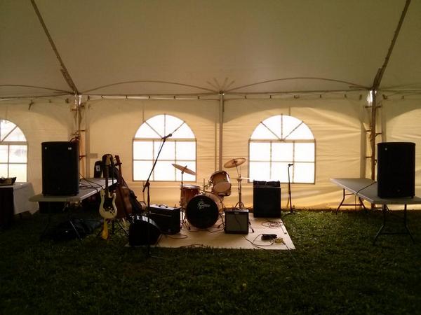 daniellynds's tweet image. MRT @StrangeFolly are ready to #RocknRoll - see you this afternoon around 3:30! @UPEIAlumni  | its almost #FunOClock