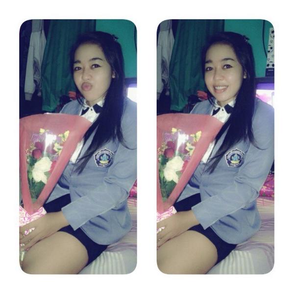 Ini gw hbis sidang skripsi diksi beginian sma doi nah lu gmn ?? 😹 💩 #kepinginnyindir