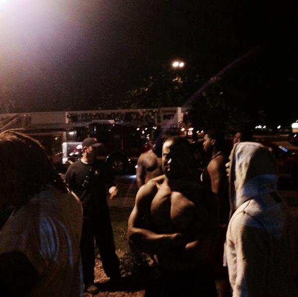 andrew_melby_15's tweet image. HAHAHA!!! Welcome to training camp! RT @Vikings: Nothing like a 1:30am false fire alarm #CampLife #IsThisATest?