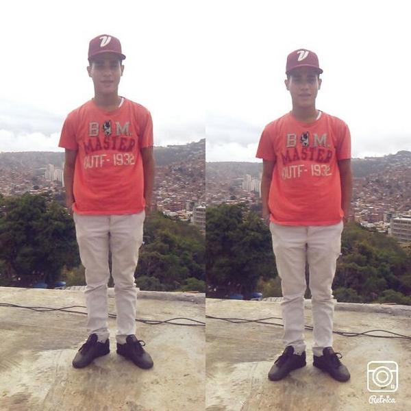RoberttAmaya's tweet photo. #sobrevivealanoche. http://t.co/vHVUJeWoEw