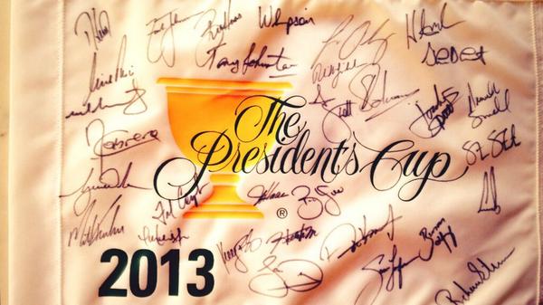 BrandtSnedeker's tweet photo. Don't forget abt the @PresidentsCup flag signed by both teams! Picking winner tomm! RT/tweet #RBCSnedeker @OurKidsTN http://t.co/LrBCO5mwQO