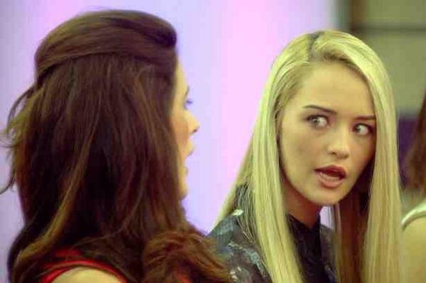 TashaElton1991's tweet photo. Everyone save ashleigh and evict Steven,
call:
6 50 58 13 Mobile
090 20 44 58 13 Landline
#BBUK http://t.co/eOmt2QYisO