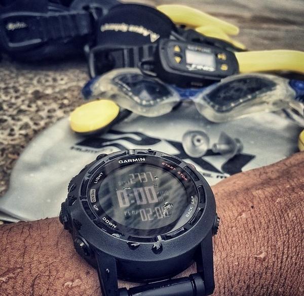 grmnaus's tweet image. #fenix2 in stores now