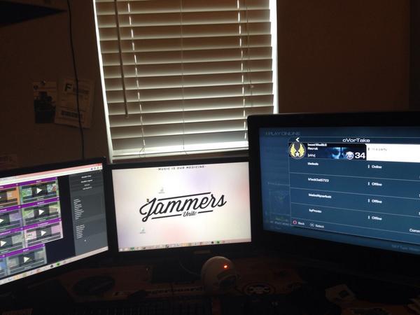TehYummy's tweet image. My setup for the Build Guild Season 5 #BuildGuild @TheGiantWaffle @bacond0nut @Sevadus @Wyld @CyaNideEPiC @iJevin