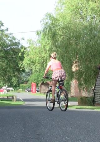 All that cycling made me very horny xxx http://t.co/xXs2rVsgHi