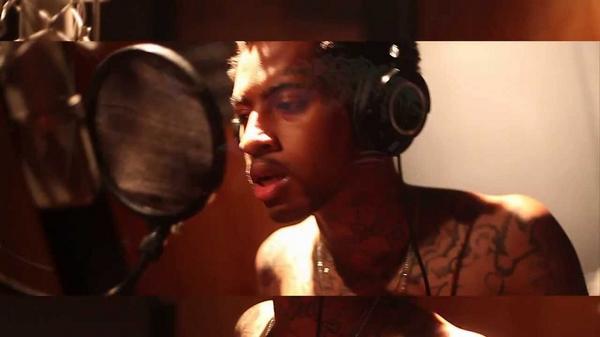 Box it out wit the Booth #hungryforM&amp;Ms