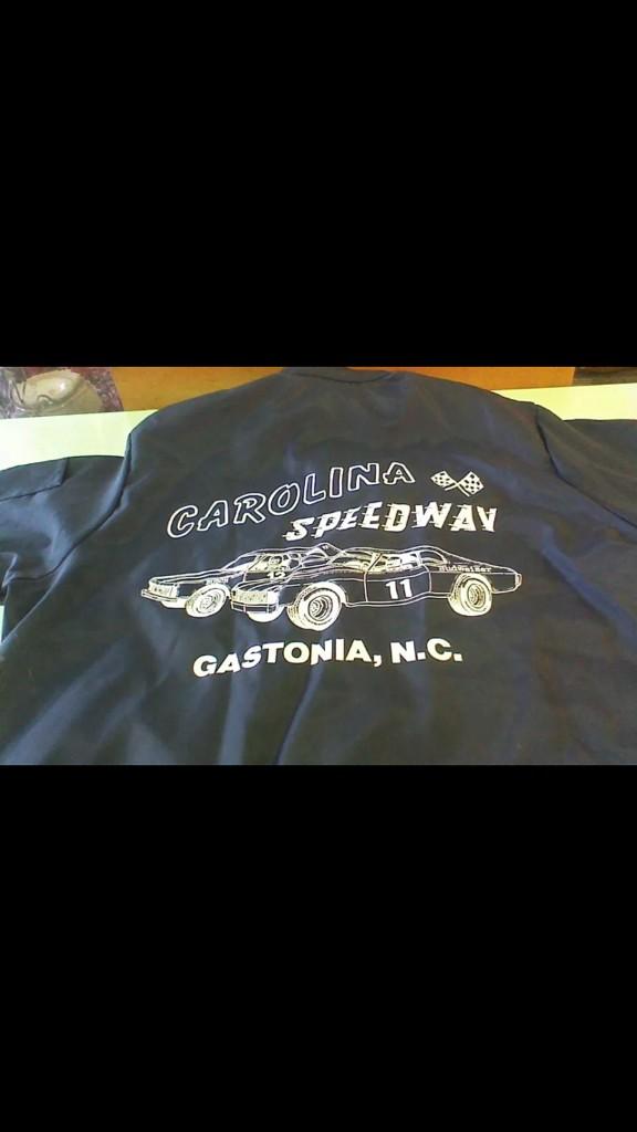 M_Dodge53's tweet photo. @ChrisFerguson22 found you a new jacket http://t.co/Do6Ivn3awa