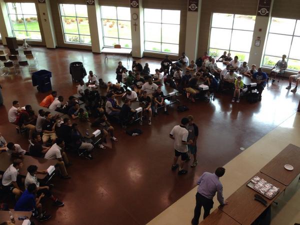 MCHSLatin's tweet photo. @MountCarmelHS Stand Your Ground finals #ExpeditionMC http://t.co/TQ8UXn3Uco