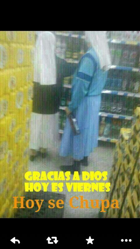 _ArnaldoAquino's tweet photo. "@OrlandiniPy: Las hermanitas también chupan! http://t.co/oHbWsU3vv6" @SinFiltroSFA  JAJAJA