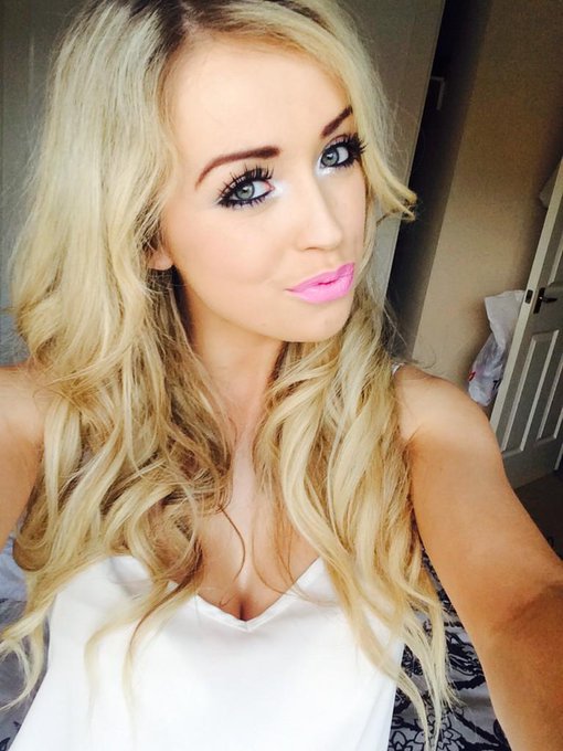 Off out guys! Hope you all have a good night 😘😘 http://t.co/iMJoVlZawl<a href="/tag/103ultracurvycuties"class="tags"><span>#103ultracurvycuties</span></a>