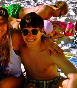 siskomodeee's tweet image. #FlowBackFriday to the worst hair I've ever had