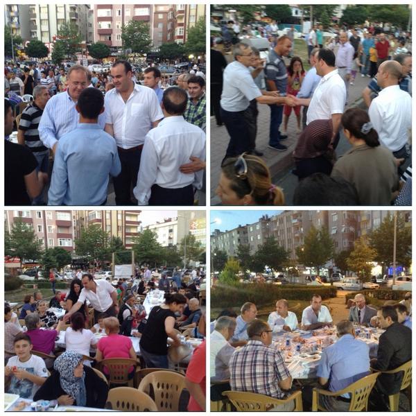 Çerkezköy Belediyemizin İftarındayız. <a href="/vahapakay/">Vahap</a> <a href="/faikoztrak/">Faik Öztrak</a> <a href="/fehmisel59/">fehmi altayoğlu</a> <a href="/YURDAKULAS/">ULAŞ YURDAKUL</a>