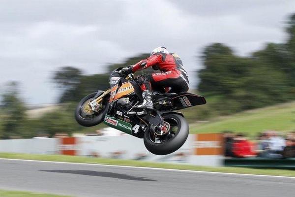 EmanueleSpozio's tweet photo. Learnig to Fly. ... http://t.co/xVCy6Tao1q