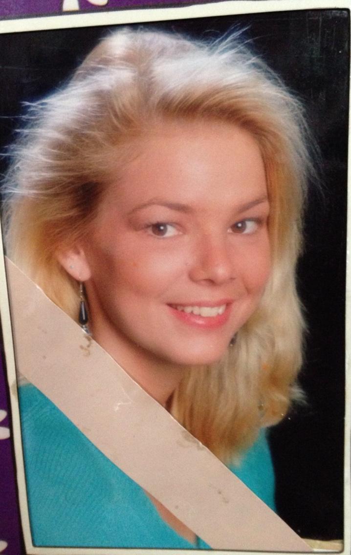 TW Pornstars - Carrie Moon. Onlyfans.Com/carriemoon. Twitter. #