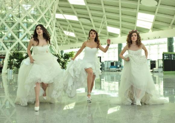 tsfeda4141's tweet photo. #kacakgelınler http://t.co/VyNlaFFxqf