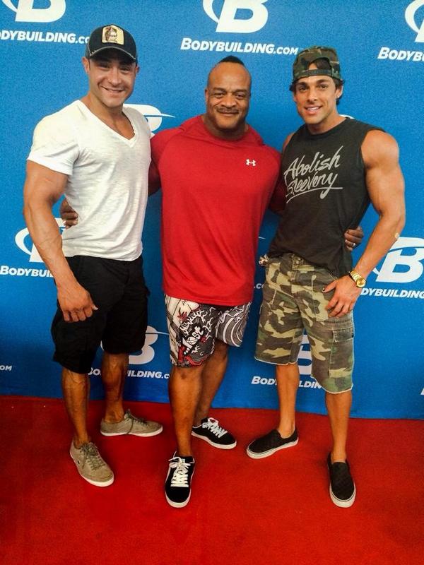 randy_canche's tweet photo. @Bodybuildingcom @bigwillharris @randy_canche @ryanvandyke #npc #npcusa #ifbb #LasVegas #bodybuilder #motivation http://t.co/d6xFkOESgC
