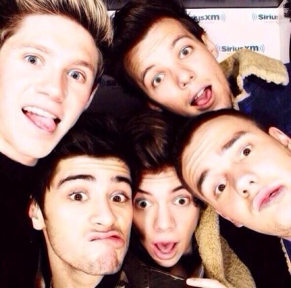 itsceejahy's tweet photo. I admit it i'm a 1D fan so What! #MTVHottest One Direction #OneDirection4years #BestFandom2014 http://t.co/J3QjkTpNOP