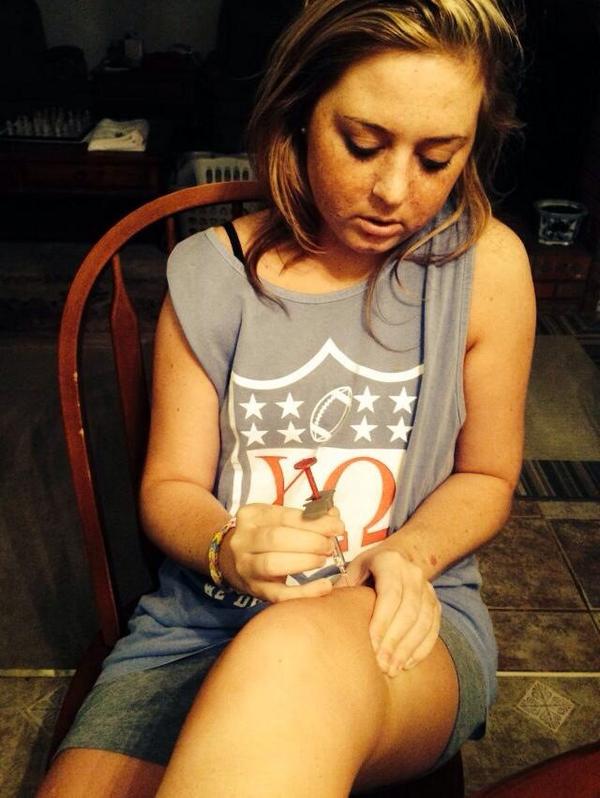 GalsGutsy's tweet photo. Giving ourselves shots biweekly is our reality. What's yours, fellow IBDers? Share with us! @crohnsprobs http://t.co/hvNeb3RssK