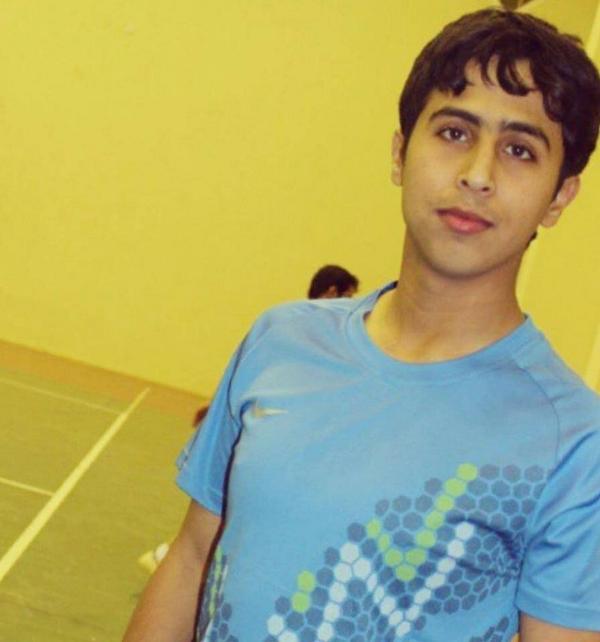 AlaoyF's tweet photo. انا فديتني http://t.co/JeaWKC2OPv