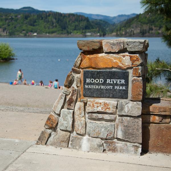 OregonRuns's tweet photo. #Running along the #ColumbiaGorge at #HoodRiver for a pleasant view and fun in the sun!
http://t.co/cl9St47CrD http://t.co/UQ2w3mdiwg