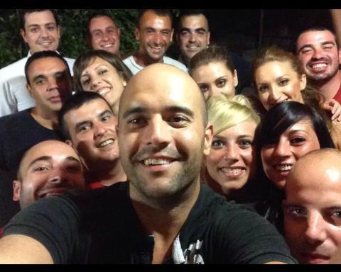 mBuittoni's tweet photo. @ensidonal estamos llegando xD http://t.co/9t9XR9rdsm