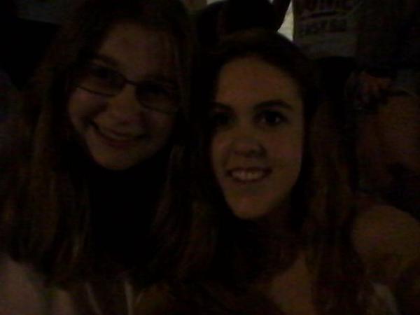 nago_10s's tweet photo. @iratitxu_5  de fiesteo por goliz!!! http://t.co/N8lh0u4LY5