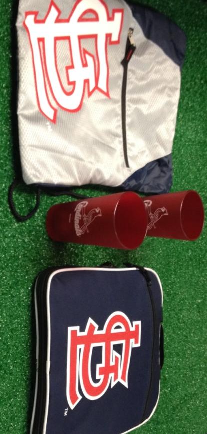 MLBNetwork's tweet photo. RT for chance at @Cardinals gifts from http://t.co/EP3XkWQJde &amp; watch @TonyLaRussa’s @BaseballHall Induction Sunday! http://t.co/BUy5HIWP7E