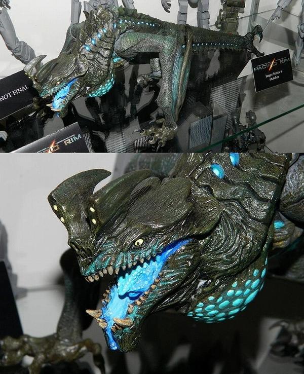 メーカー直送 ネカ パシフィックリム 7インチアクションフィギュア