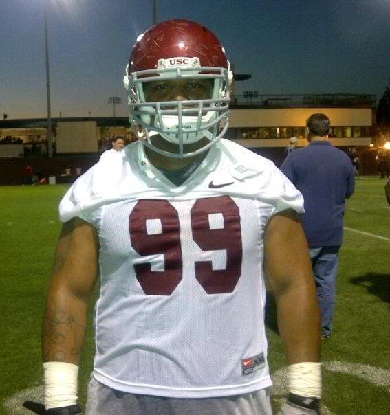 @USCTwocka99 Q.B's worst nightmare #99 FIGHTON!