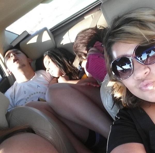 Rin_Ortiz's tweet image. Road trip w/ the fam 👌😂😘 #Lovethem #camping #excitedfortheweekend
