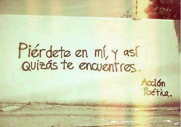 chris_suta's tweet photo. Y esta noche .... #AcciónPoética ... http://t.co/fJfLwdQvZq