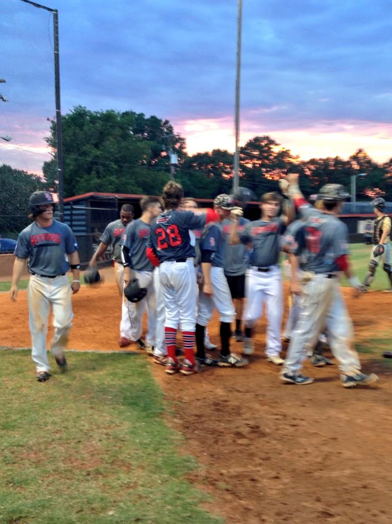 BATTERS BOX BASEBALL on Twitter "BBOXDeMarini 18U explodes for 4 HR's