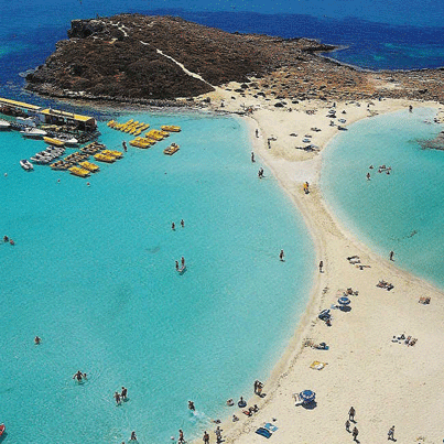 cytacyprus's tweet photo. Παραλία, άμμος, γαλάζια νερά, ωραία παρέα, και απόλυτη χαλάρωση! Καλό Σαββατοκύριακο με πολλά χαμόγελα! #Cyta http://t.co/Fz7aUUP7V7