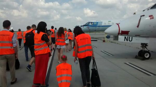 Blogerzy wchodzą na płytę lotniska... #cotobedzie