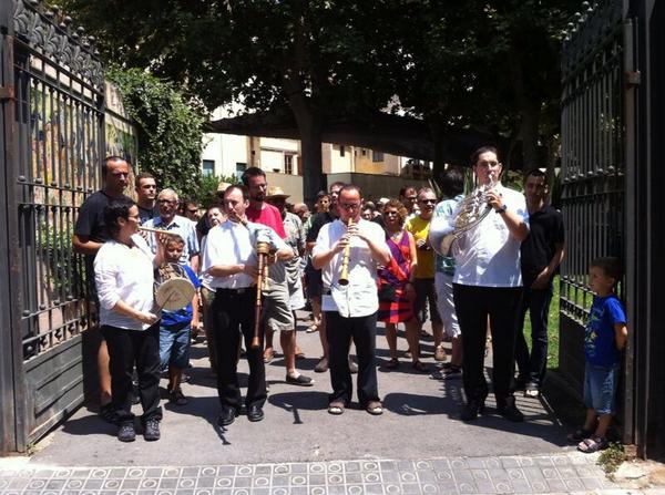 Els <a href="/bufalodre/">Bufalodre</a> ja van cap a Santa Maria a la #barram i repicada. #lessantes