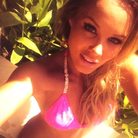 #sexysaturday #selfie @PlayboyPlus have a wonderful weekend!!!! Xoxoxox http://t.co/sDE2krWVOM<a href="/tag/sexysaturday"class="tags">#sexysaturday</a><a href="/tag/selfie"class="tags">#selfie</a><a class="tags" href="/tag/playboyplus">@playboyplus</a>