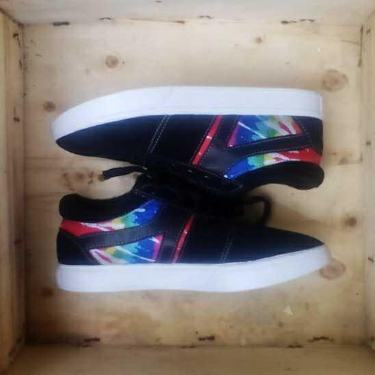 CombineII's tweet photo. Cocok nih buat hariraya guys "@avalancesk8: open semua y guys store kita @harbourwhouse @CombineII @combine_shop http://t.co/0ovNfEVdSZ"
