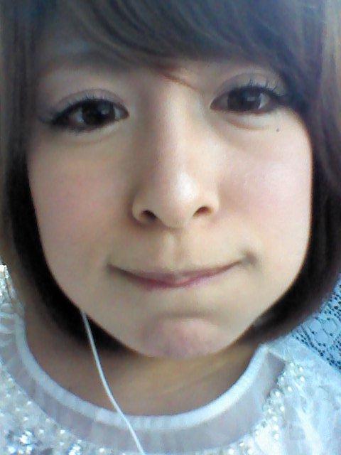 携帯見てたらカメラになってて、 とれたかお。。。なにこれ。（笑） http://t.co/BcWvfkkJfq