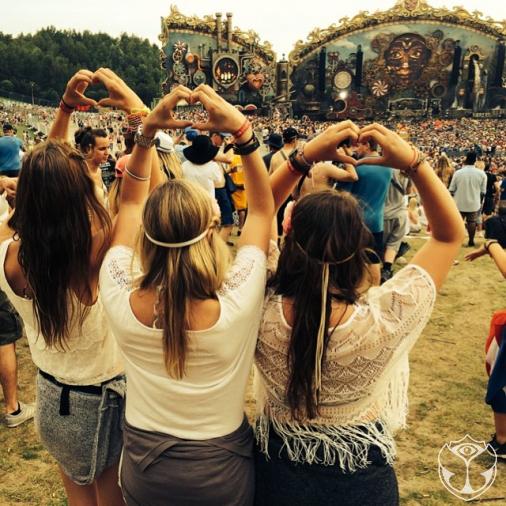 Tomorrowland tweet media