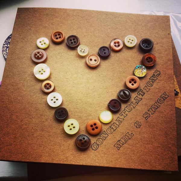 HandmadeByHan's tweet image. Personalised wedding/engagement cards just £3.50!