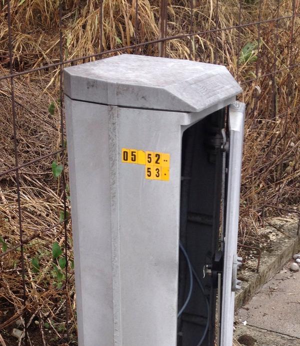 fabbry77's tweet image. @Telecom187Sara .... Sara, sara' forse il caso di provvedere a mettere in sicurezza /privacy il vs armadio???