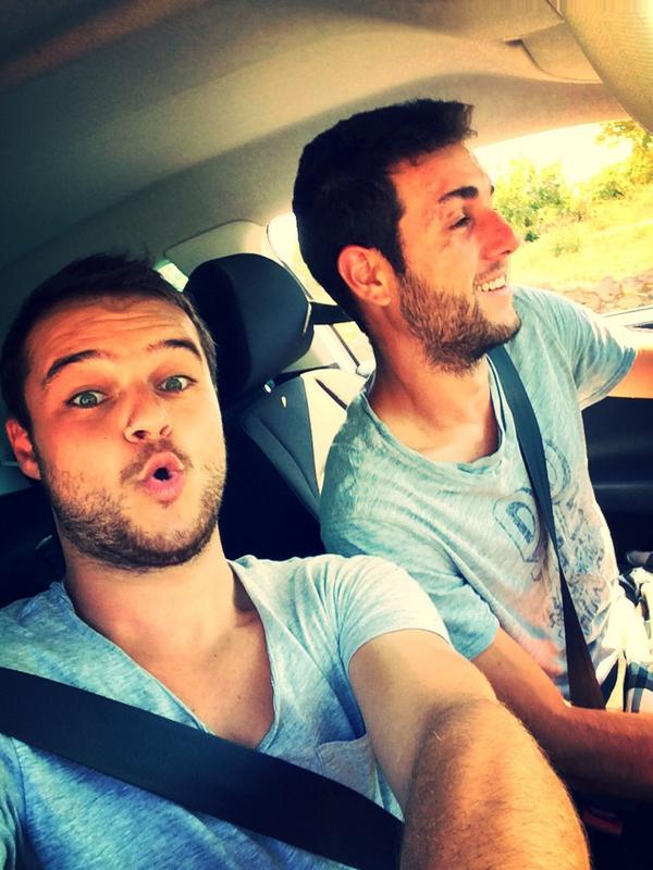 MiÀn Po tweet media