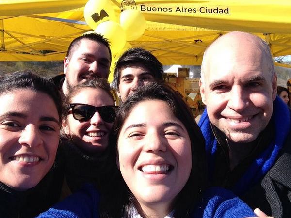 GrupoArenales's tweet photo. En #tubarrioyvos con @horaciorlarreta  y @_alvarogonzalez http://t.co/CE6YOav9wd