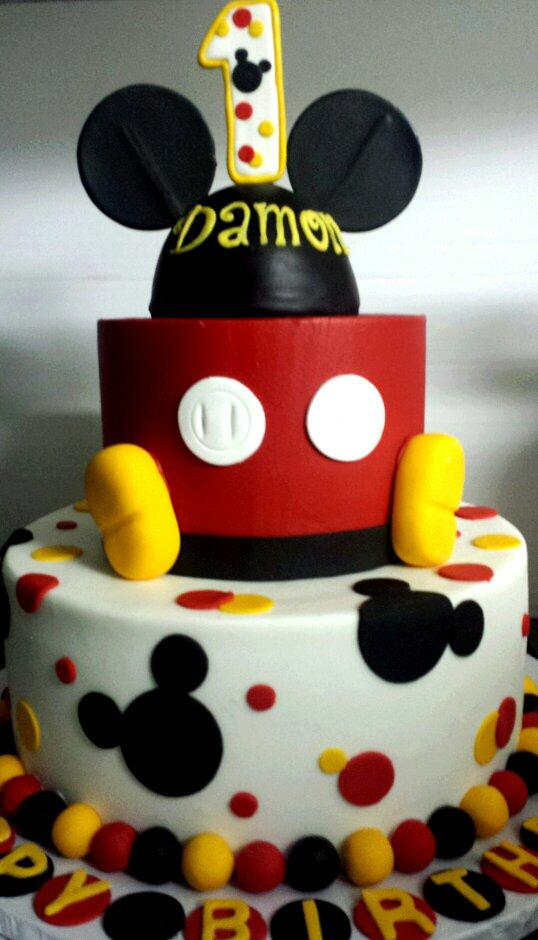 muscoreils's tweet photo. It's Mickey Day at Muscoreils today! http://t.co/v1uMYNJrmH