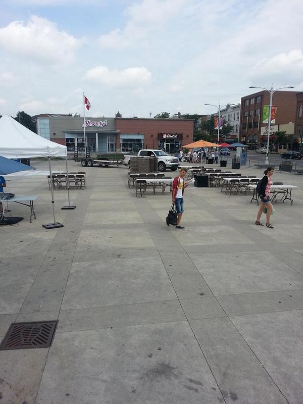 "<a href="/wrfoodtruckfare/">Epic Food Truck Fare</a>: Getting set to go here in the square!! <a href="/CityWaterloo/">City of Waterloo</a> #foodtrucks #localfood #craftbeer "
