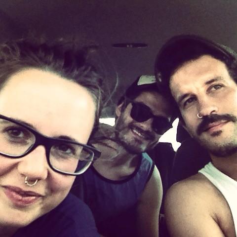 Al cotxe de camí cap a casa després de tocar a les festes de Bayonne :) dema ens veiem a Menorca :)