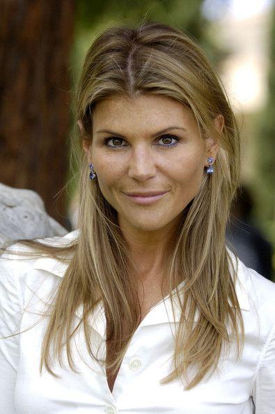 Happy Birthday to Aunt Becky! Full House actress Lori Loughlin  
