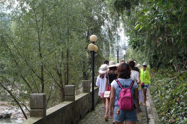 yaoyongjun's tweet photo. 福建土楼3 http://t.co/VDILVaAdn3