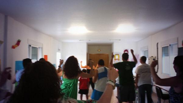 Buen ambiente el pasado miércoles en nuestro taller de Zambra.  Este miércoles repetimos. ¡No te lo pierdas!